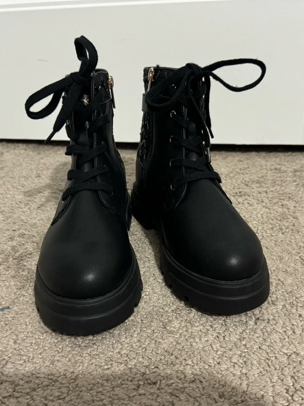Cool Jessica Simpson size 5 black lace up sequin combat style boots new